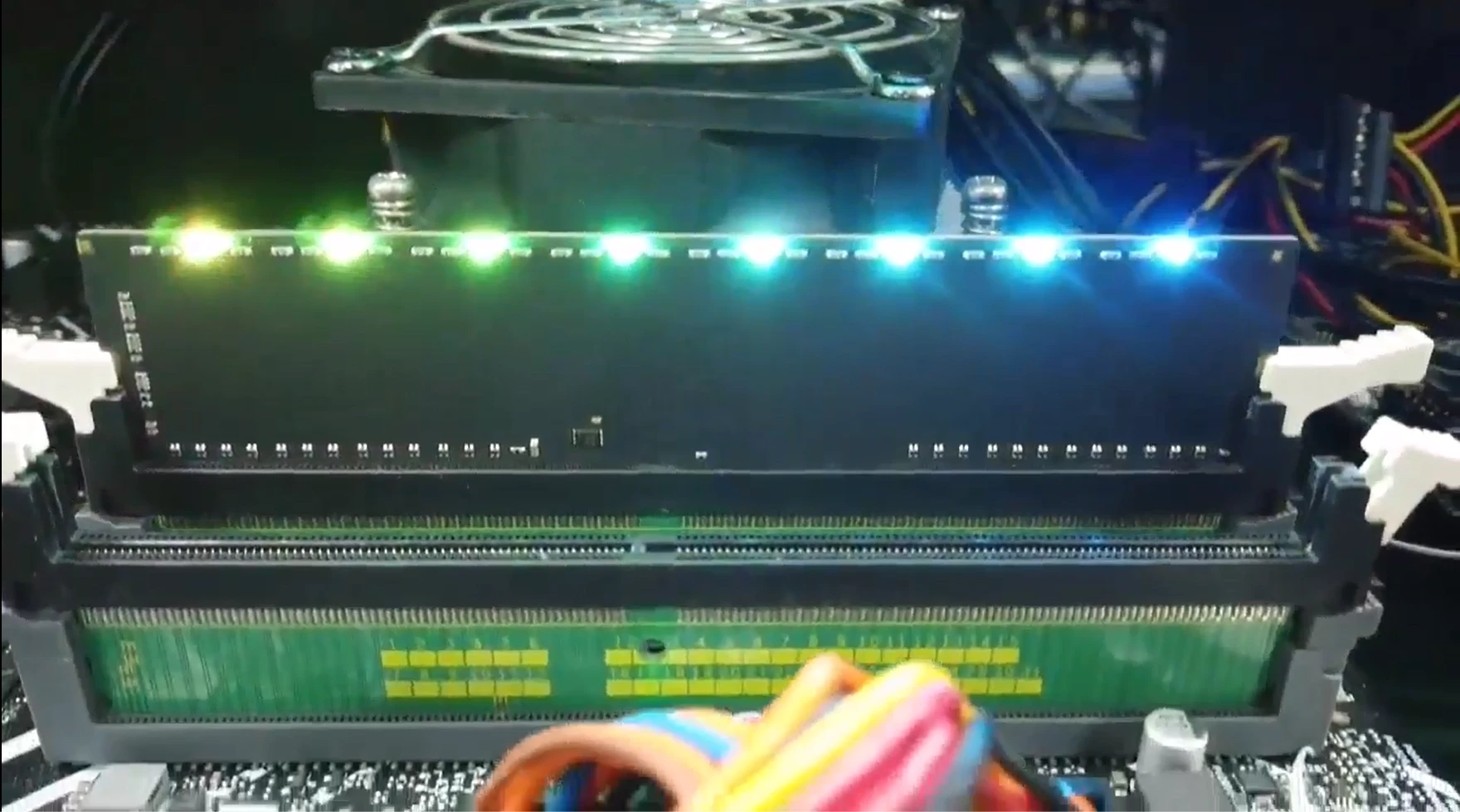 HXW DDR4 RGB Memory